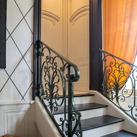 Maison Cuevas 4*