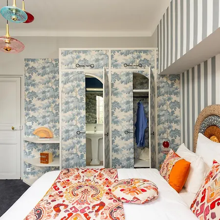 Maison Cuevas Guest house 2*