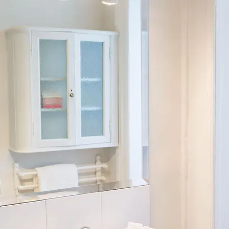 Maison Cuevas Penzion Biarritz