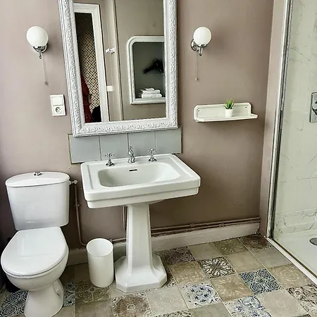Maison Cuevas 2* Biarritz