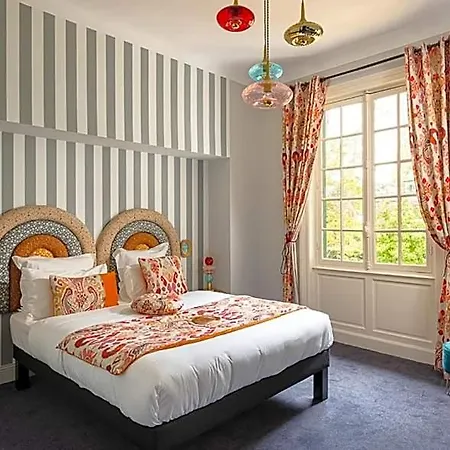 Πανσιόν Maison Cuevas 4*