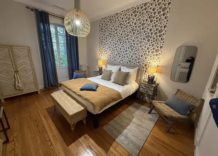 Pensionat Maison Cuevas 4*